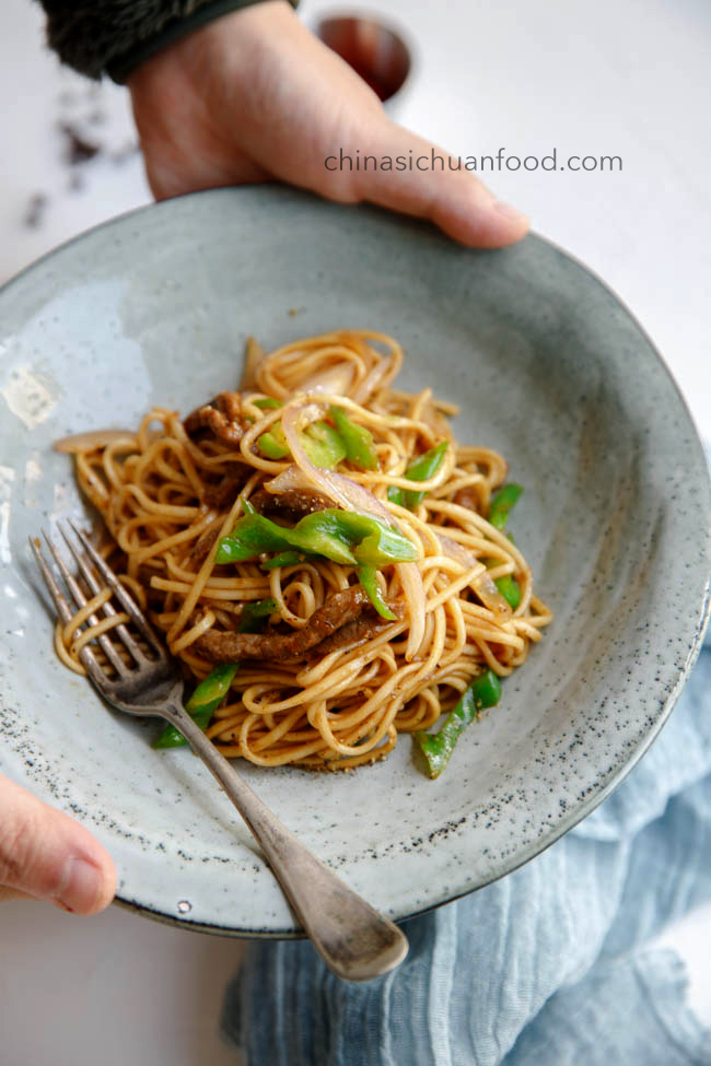 black pepper beef chow mein|chinasichuanfood.com
