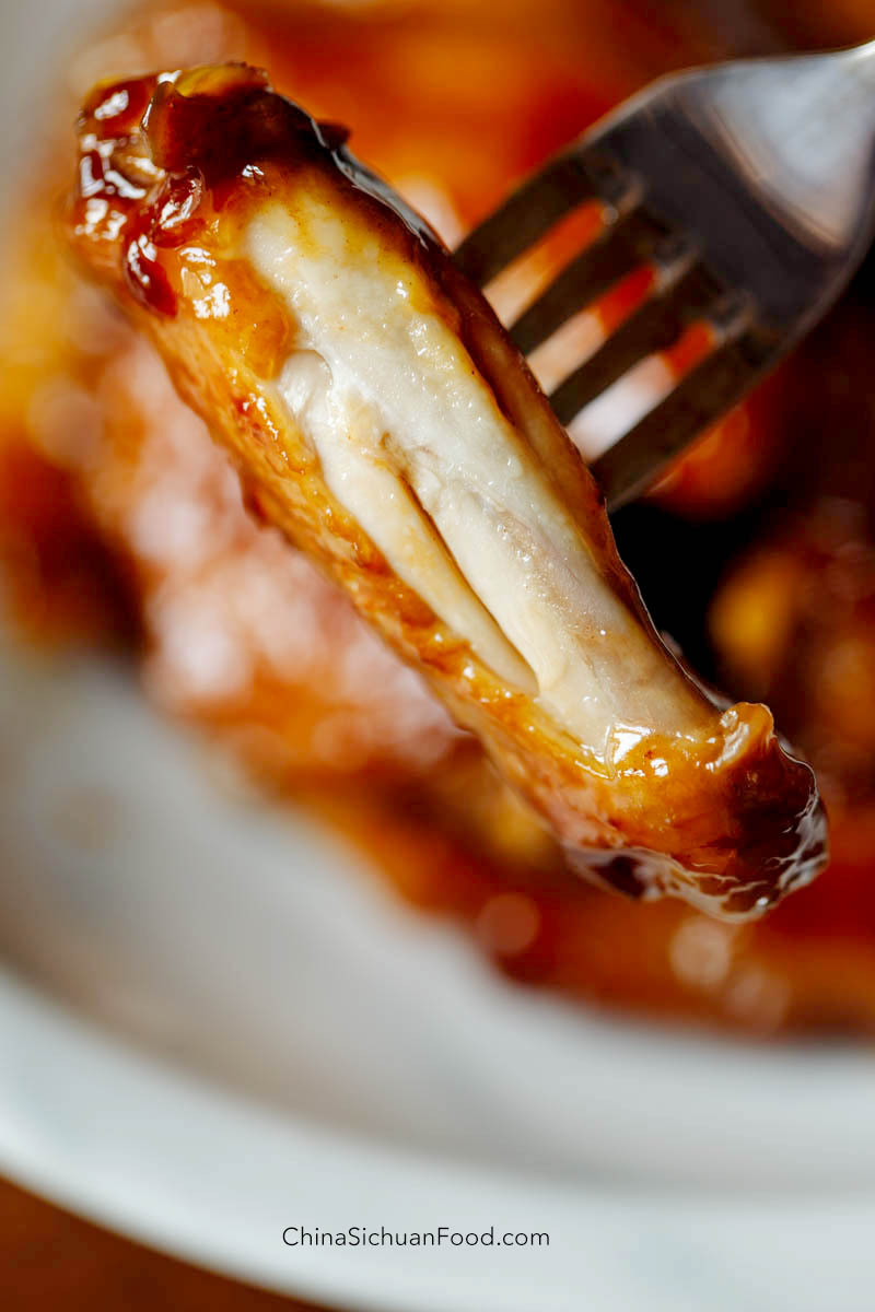 braised chicken wings|chinasichuanfood.com