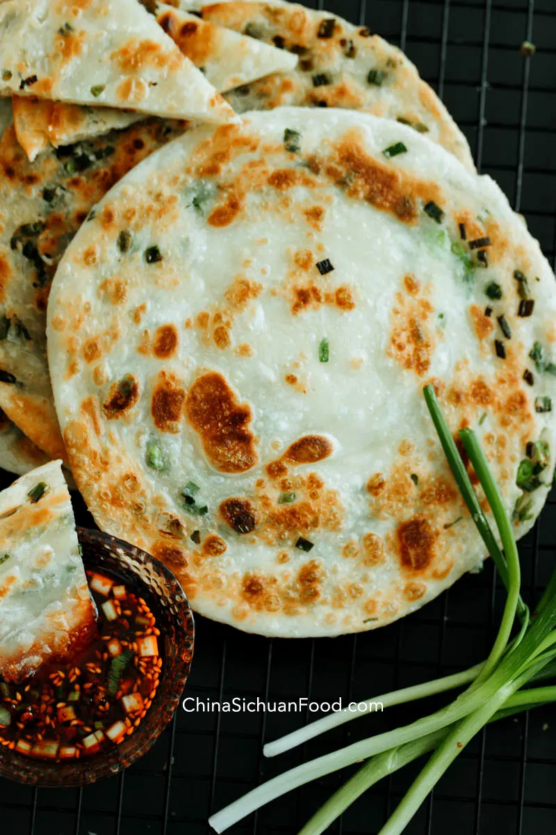 scallion pancakes|chinasichuanfood.com