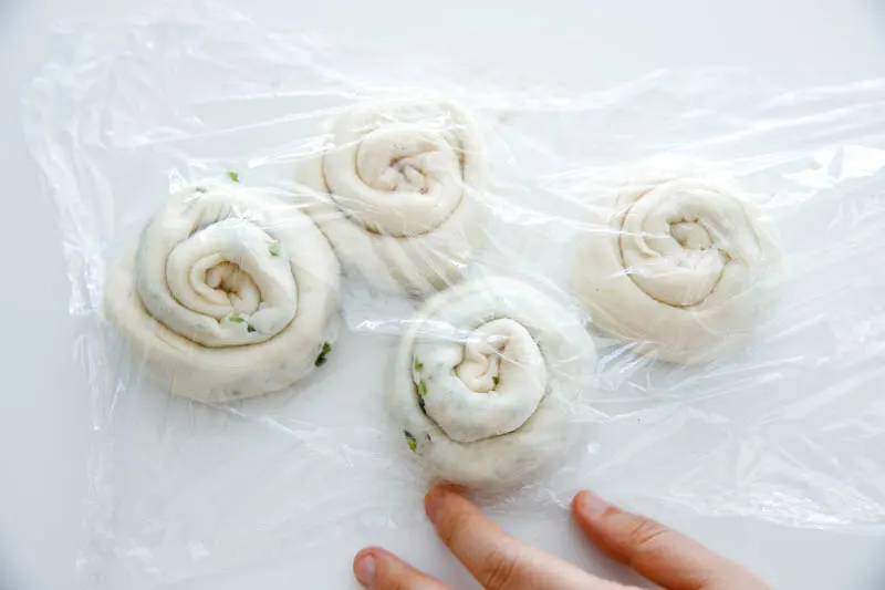 scallion pancakes|chinasichuanfood.com